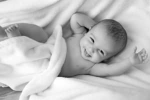 תינוק מחייך הוא תינוק עם ביטחון.